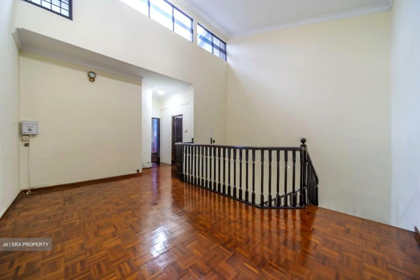 Lowland Road (D19), Terrace #563229341
